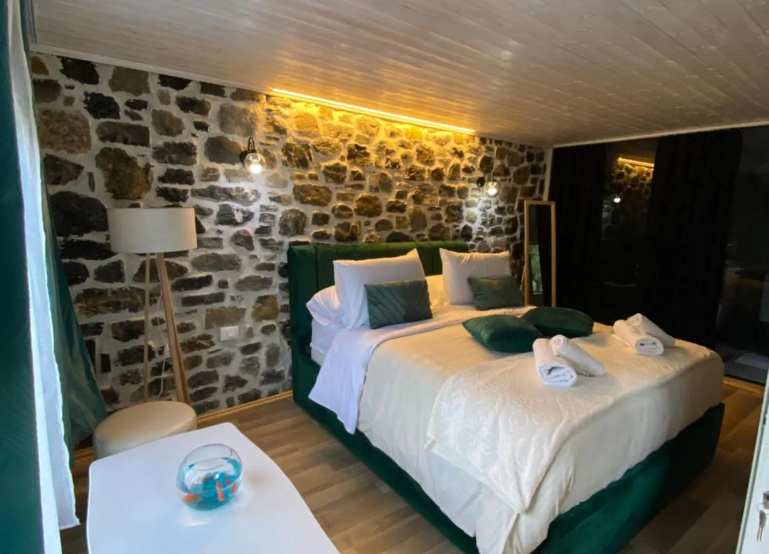Guesthouse Bec Villi Theth Pensjonat